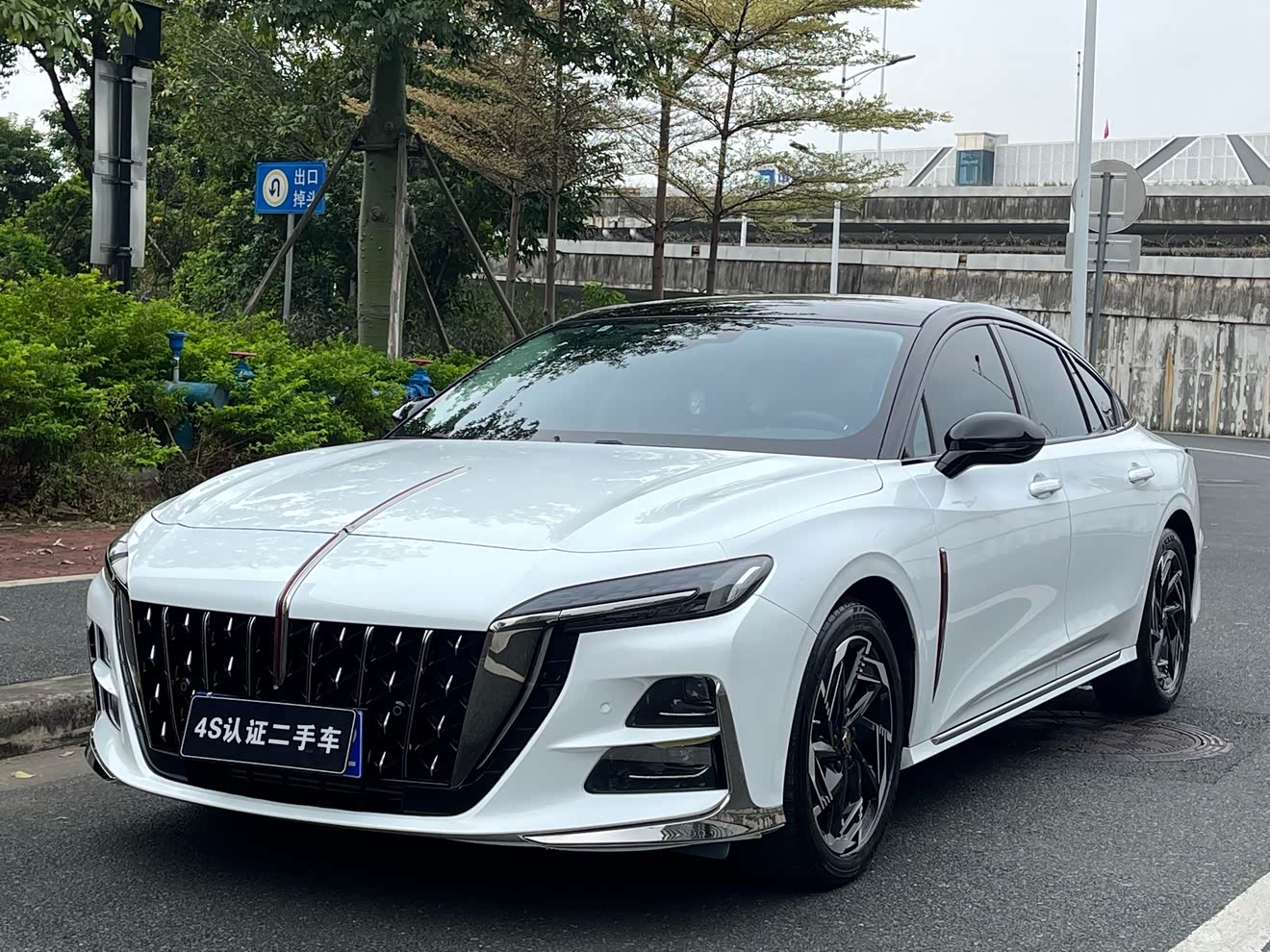 HongQi H6 2024 car image 