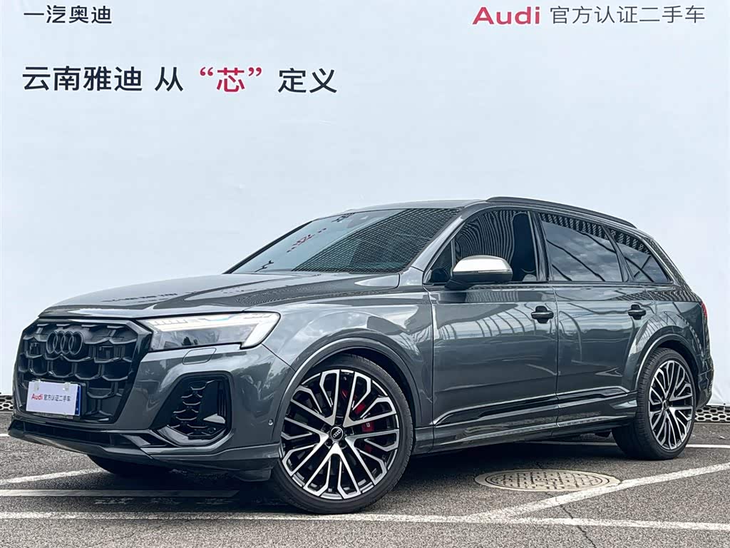 Audi SQ7 2024 car image 