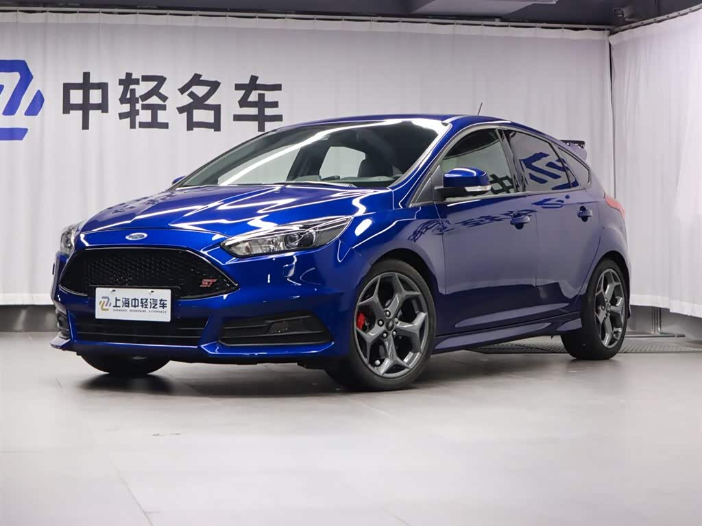 Ford Focus (Imported) 2017 Ford Focus (Imported) 2017 car image