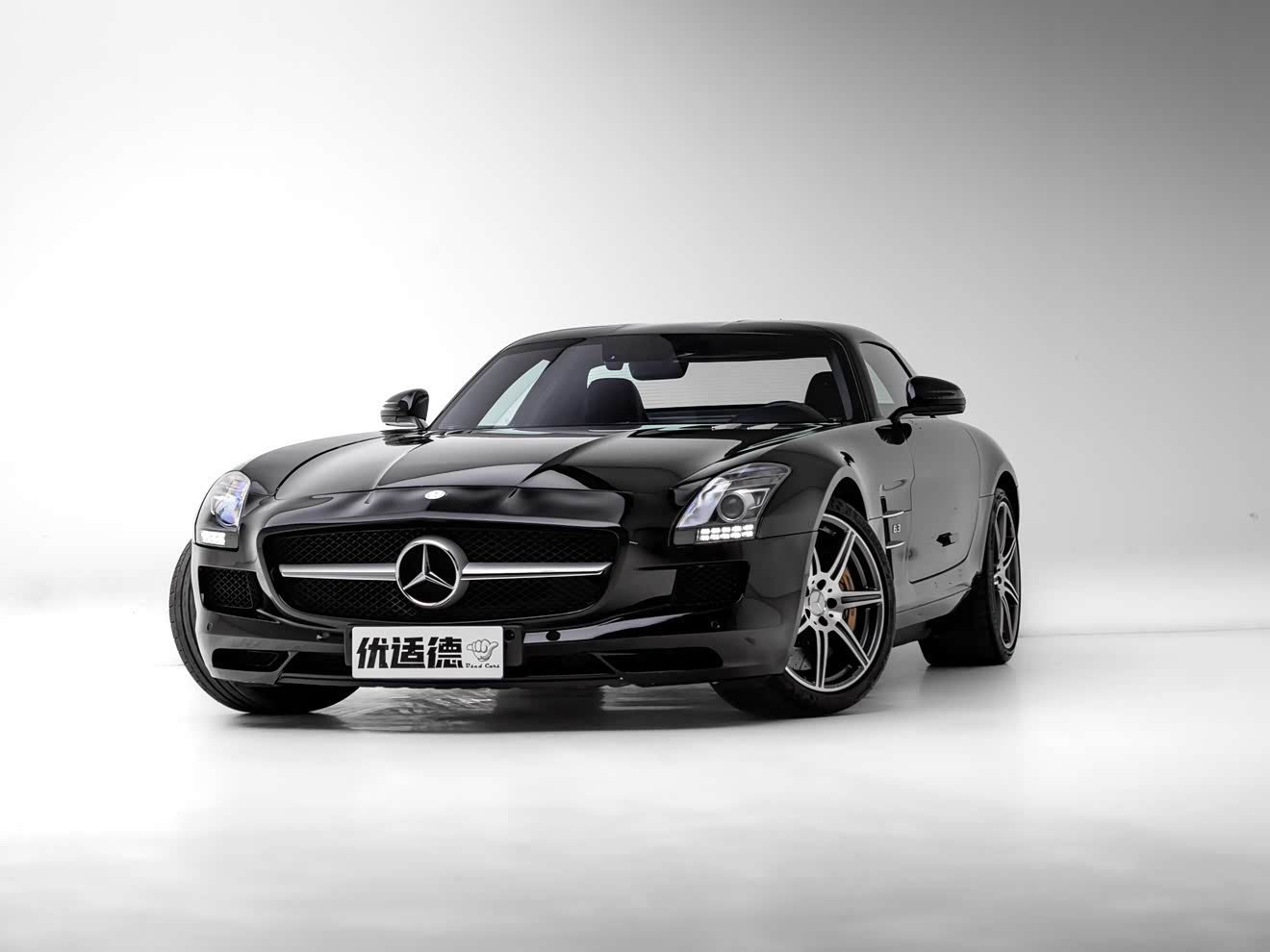 Mercedes-Benz SLS AMG 2015 Mercedes-Benz SLS AMG 2015 صورة سيارة