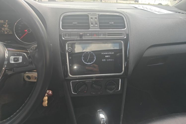 Volkswagen Polo 2019 #13 Volkswagen Polo 2019 car image #13