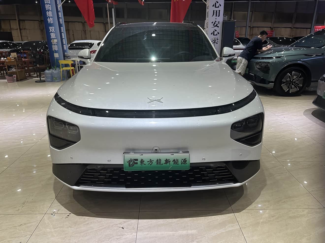 Xpeng G9 2023 immagine di auto 