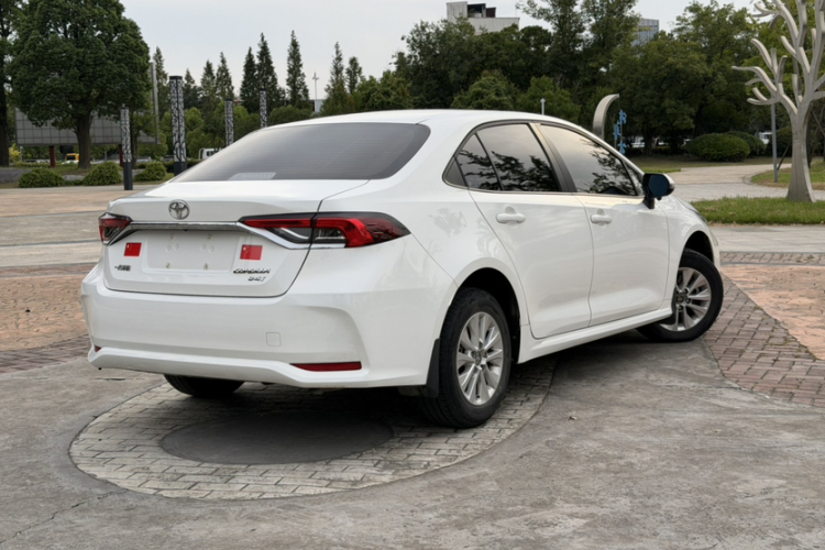 Toyota Corolla 2022 #6 Toyota Corolla 2022 car image #6
