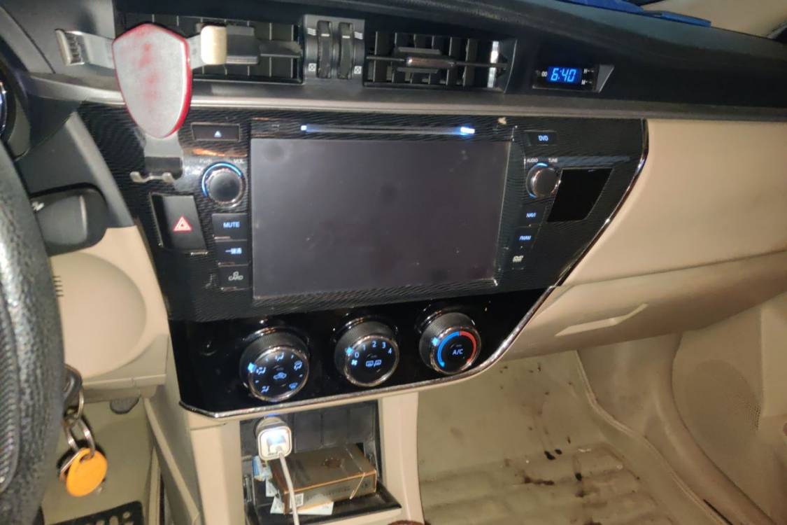 Toyota Corolla 2014 car image #26
