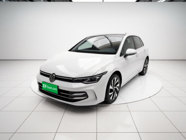 Volkswagen Golf 2025 car image 