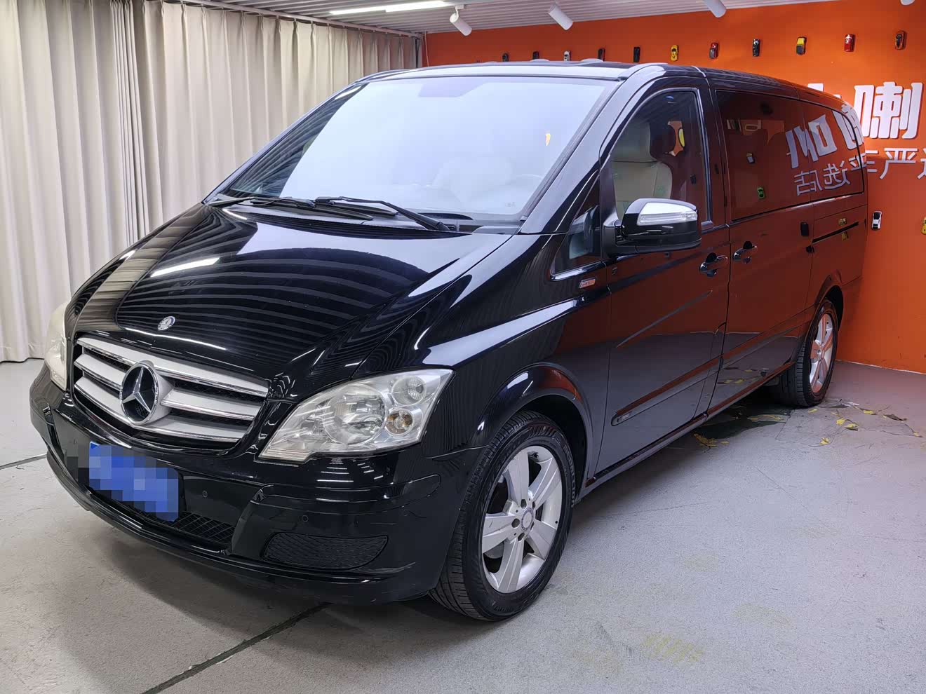 Mercedes-Benz Viano 2012 汽车图片 