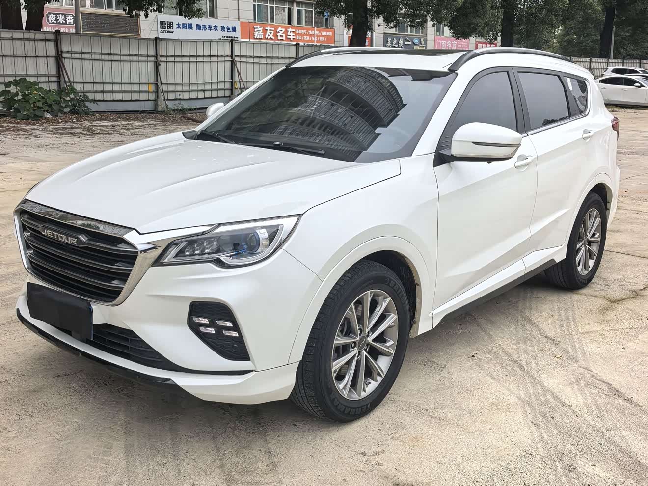 Jetour X70 2020 car image 