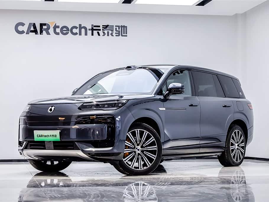 Denza N9 2025 car image 