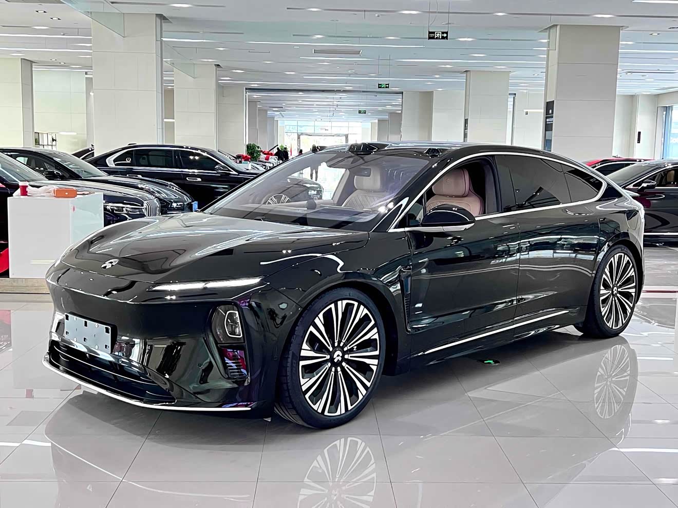 NIO ET9 2025 汽车图片 