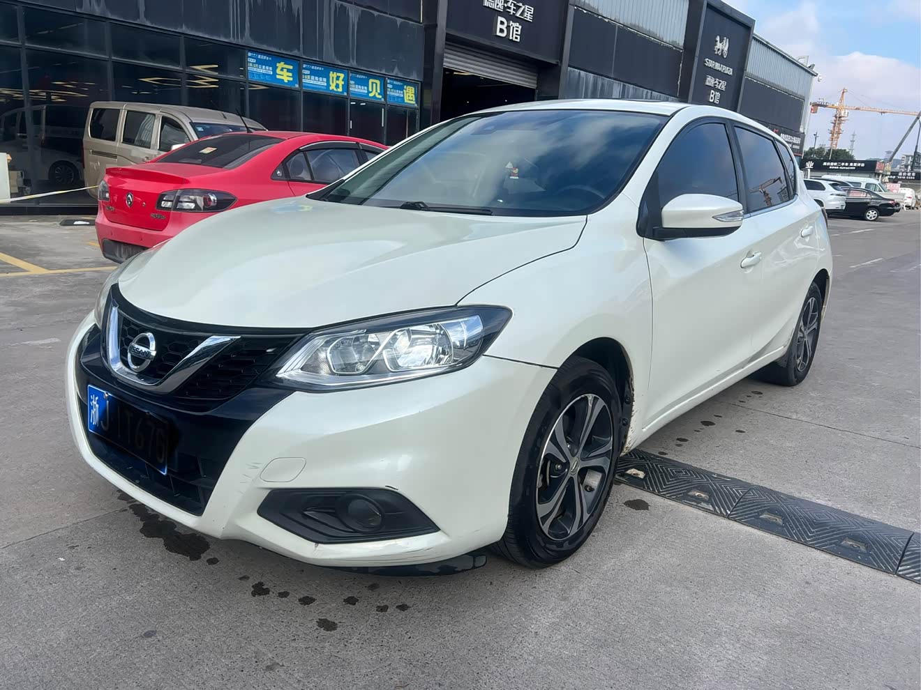 Nissan TIIDA 2017 汽车图片 