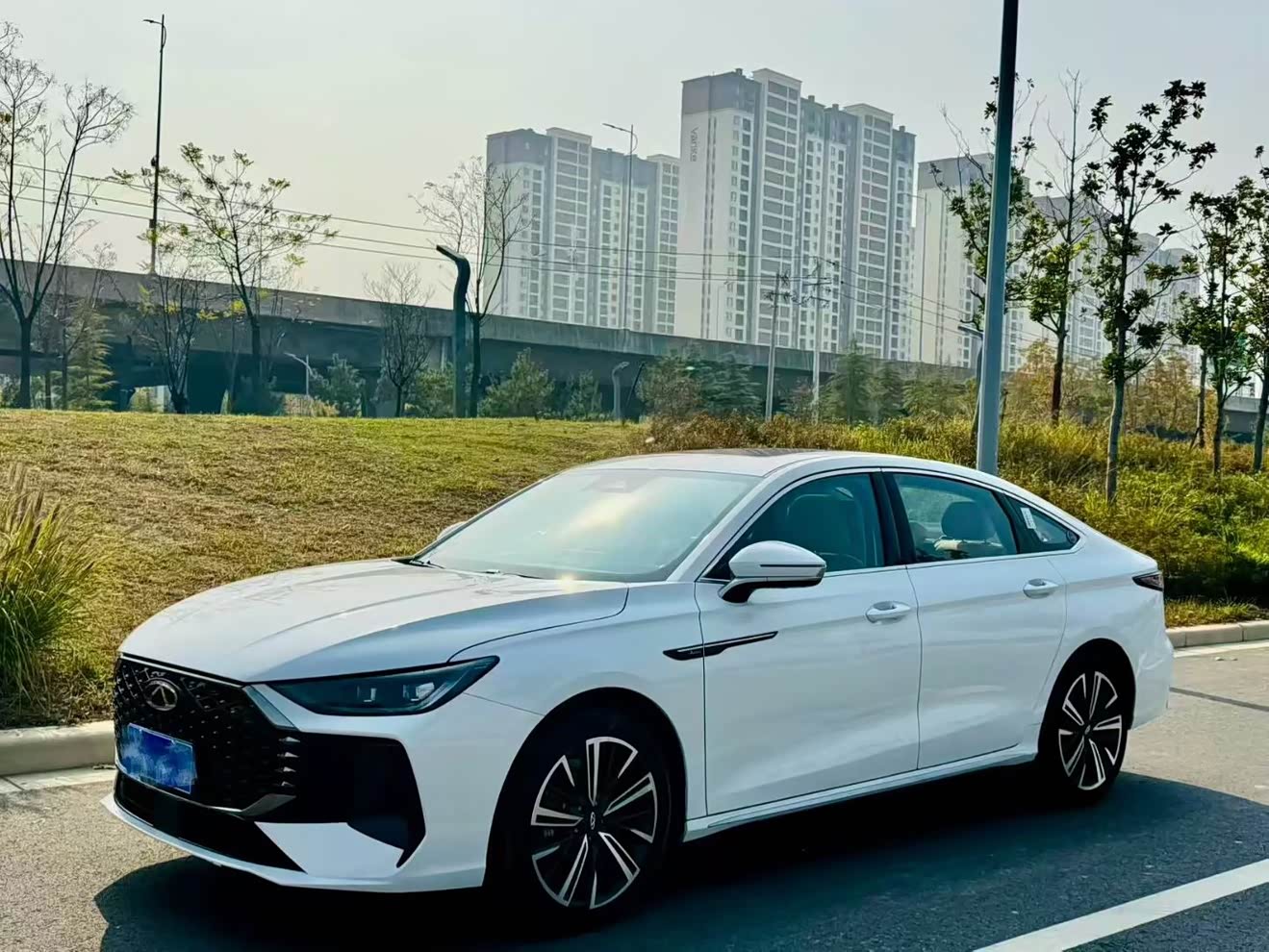 Chery Arrizo 8 Pro 2025 car image 