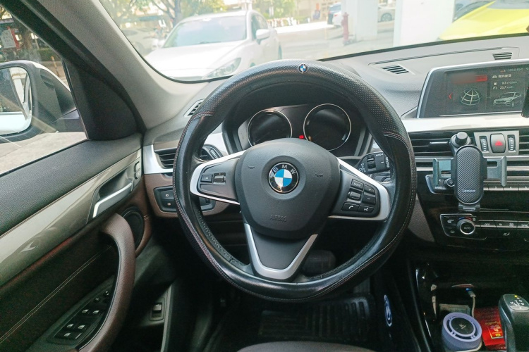 BMW X1 2019 #11 BMW X1 2019 immagine di auto #11