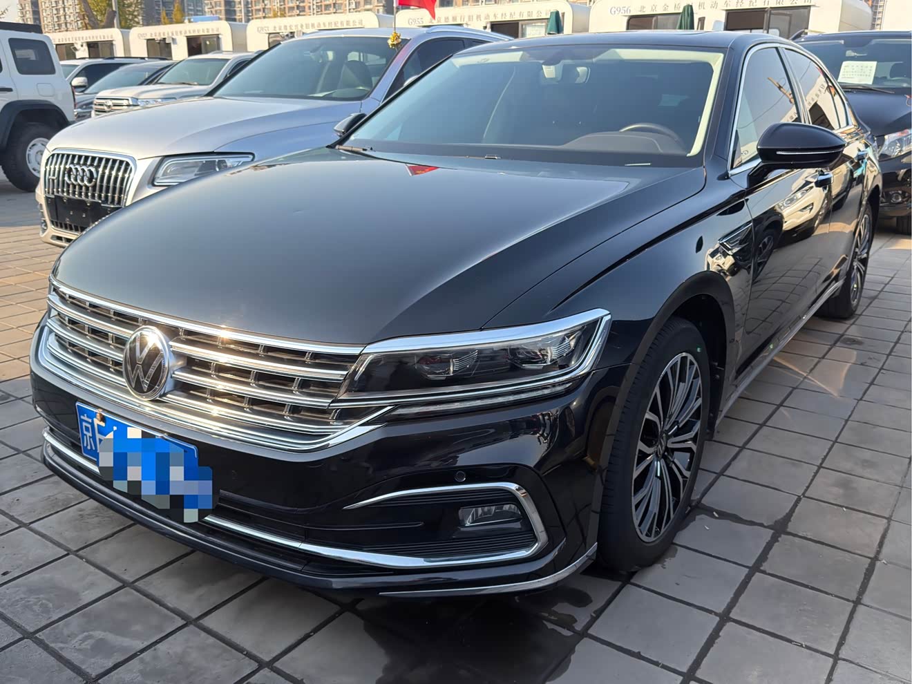 Volkswagen Phideon 2022 immagine di auto 