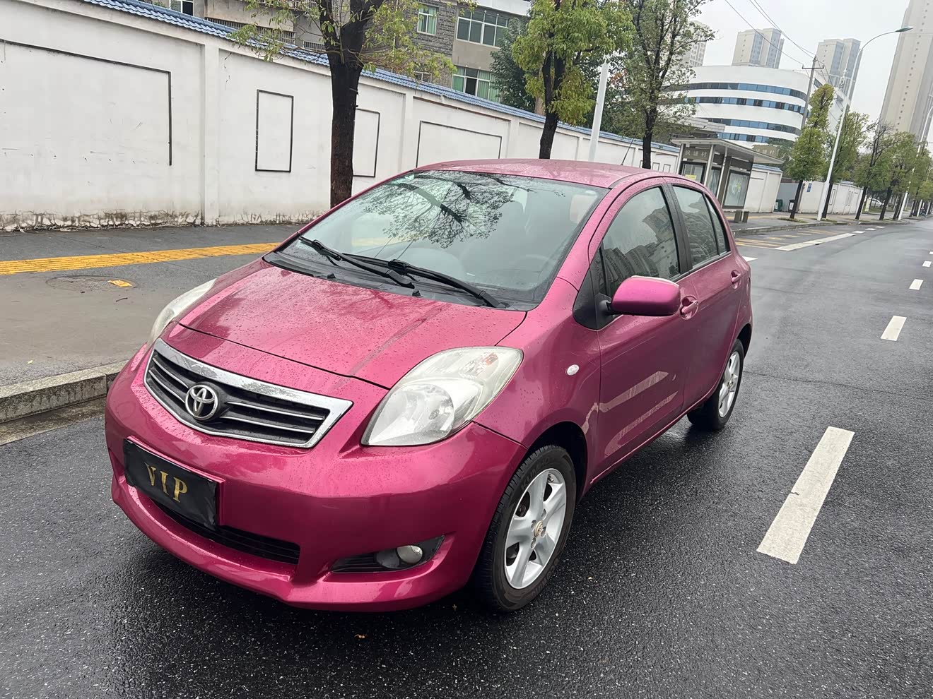 丰田 雅力士 2011 汽车图片 