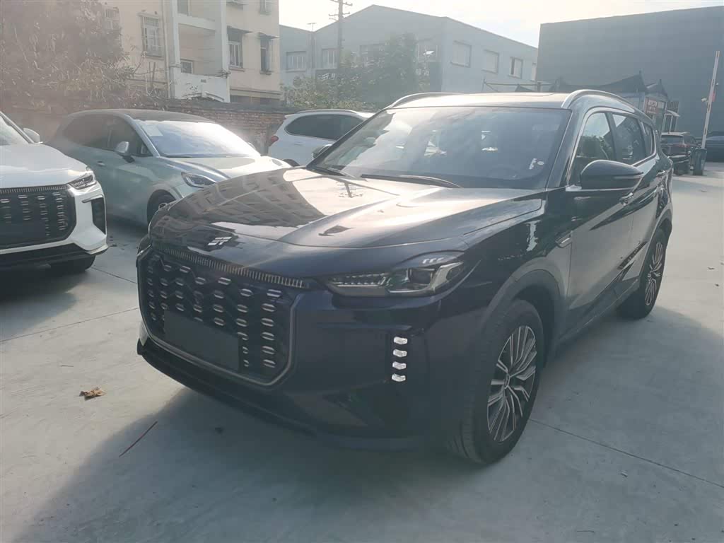 Jetour X70 C-DM 2025 car image 