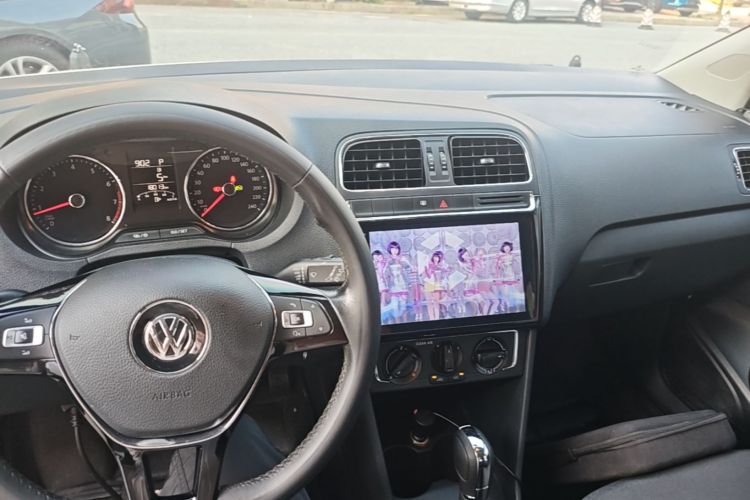 Volkswagen Polo 2017 #10 Volkswagen Polo 2017 car image #10