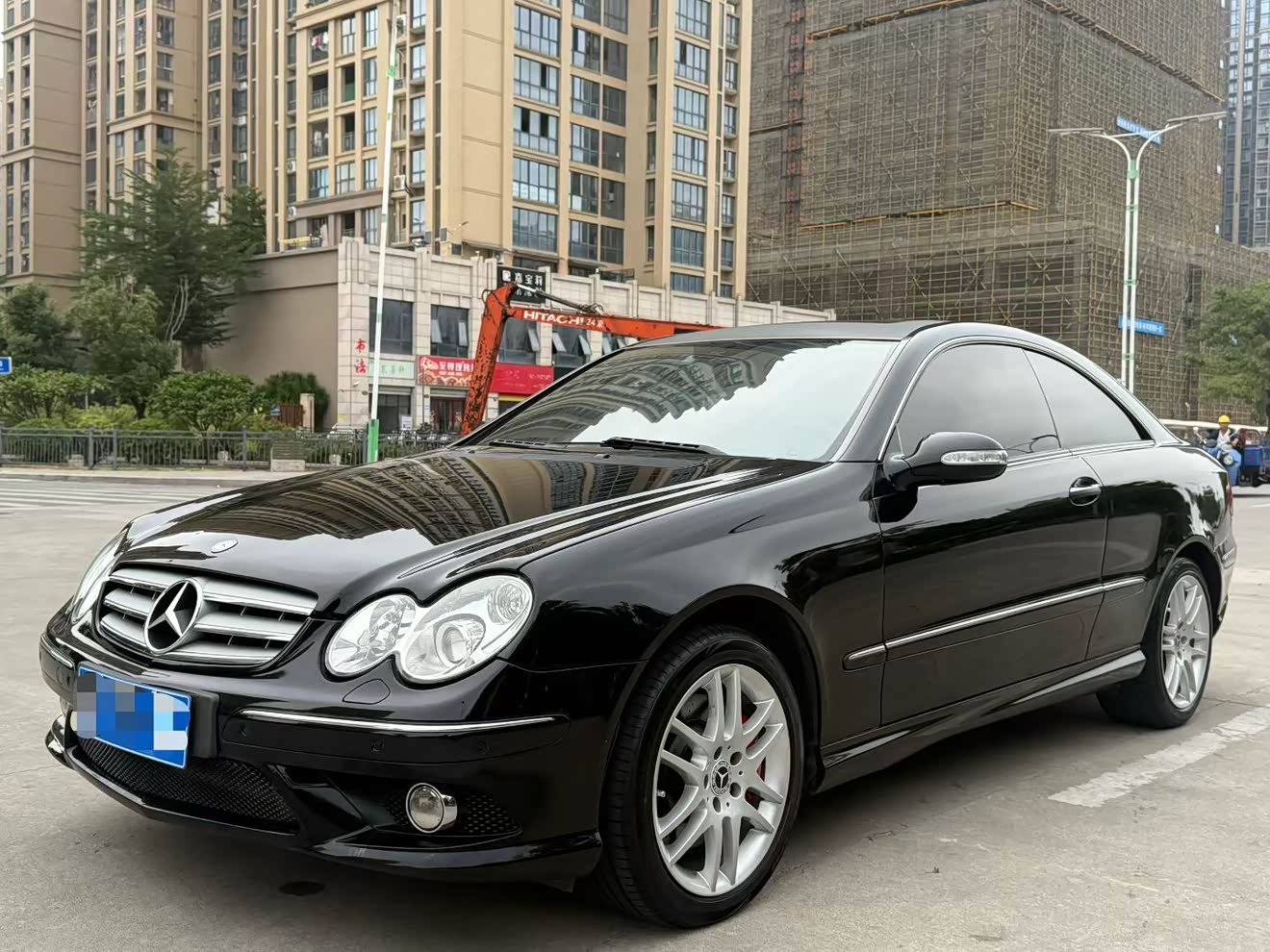 Mercedes-Benz CLK Class 2009 car image 