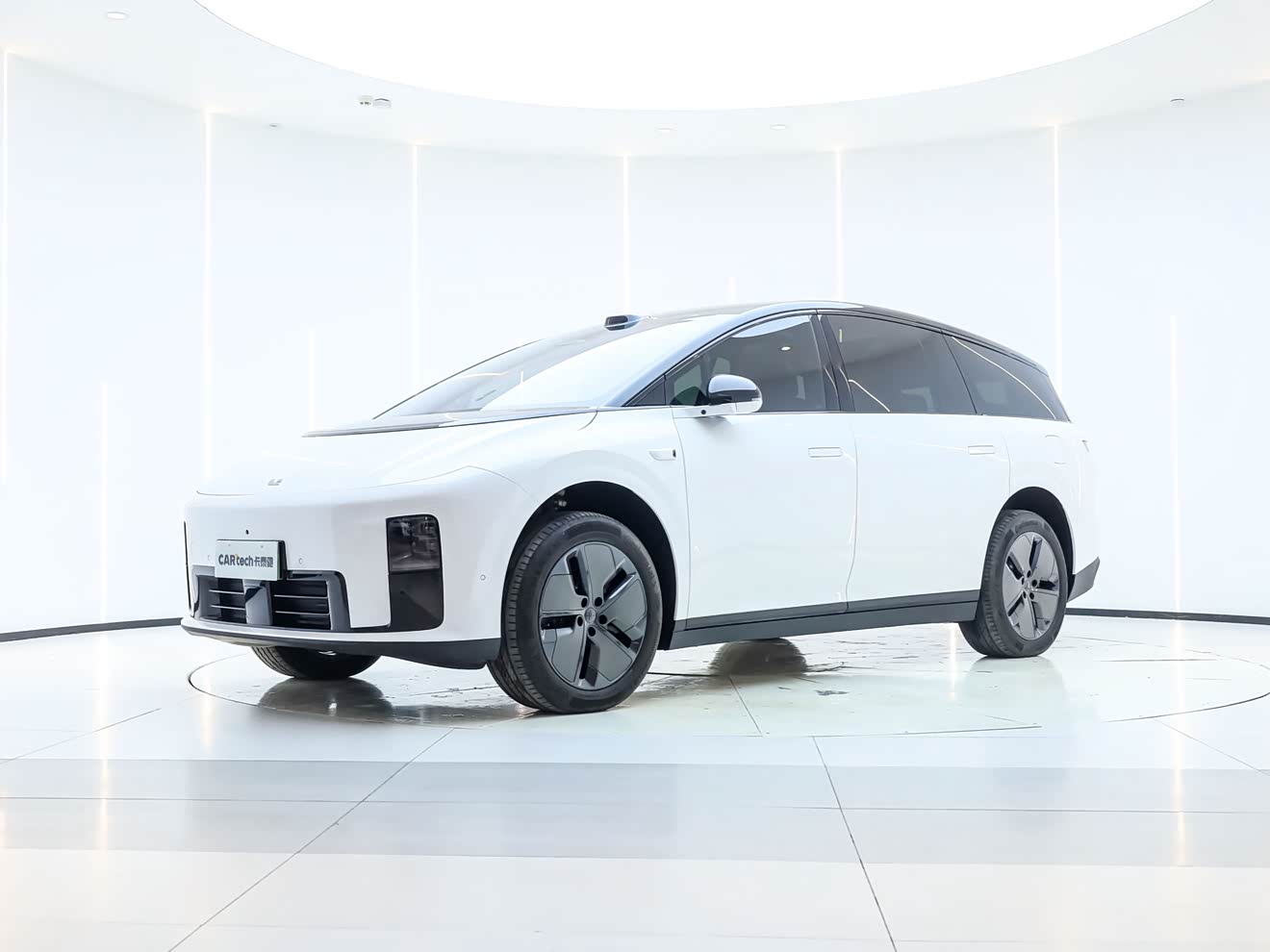 Li i8 2025 image de voiture 