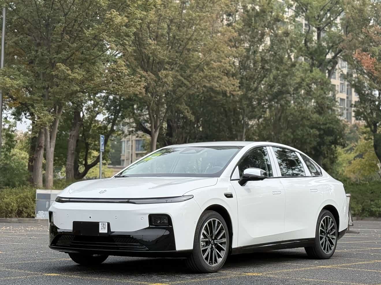 Leapmotor B01 汽车图片 