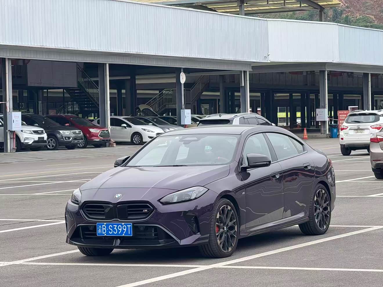 BMW M235L 2025 car image 