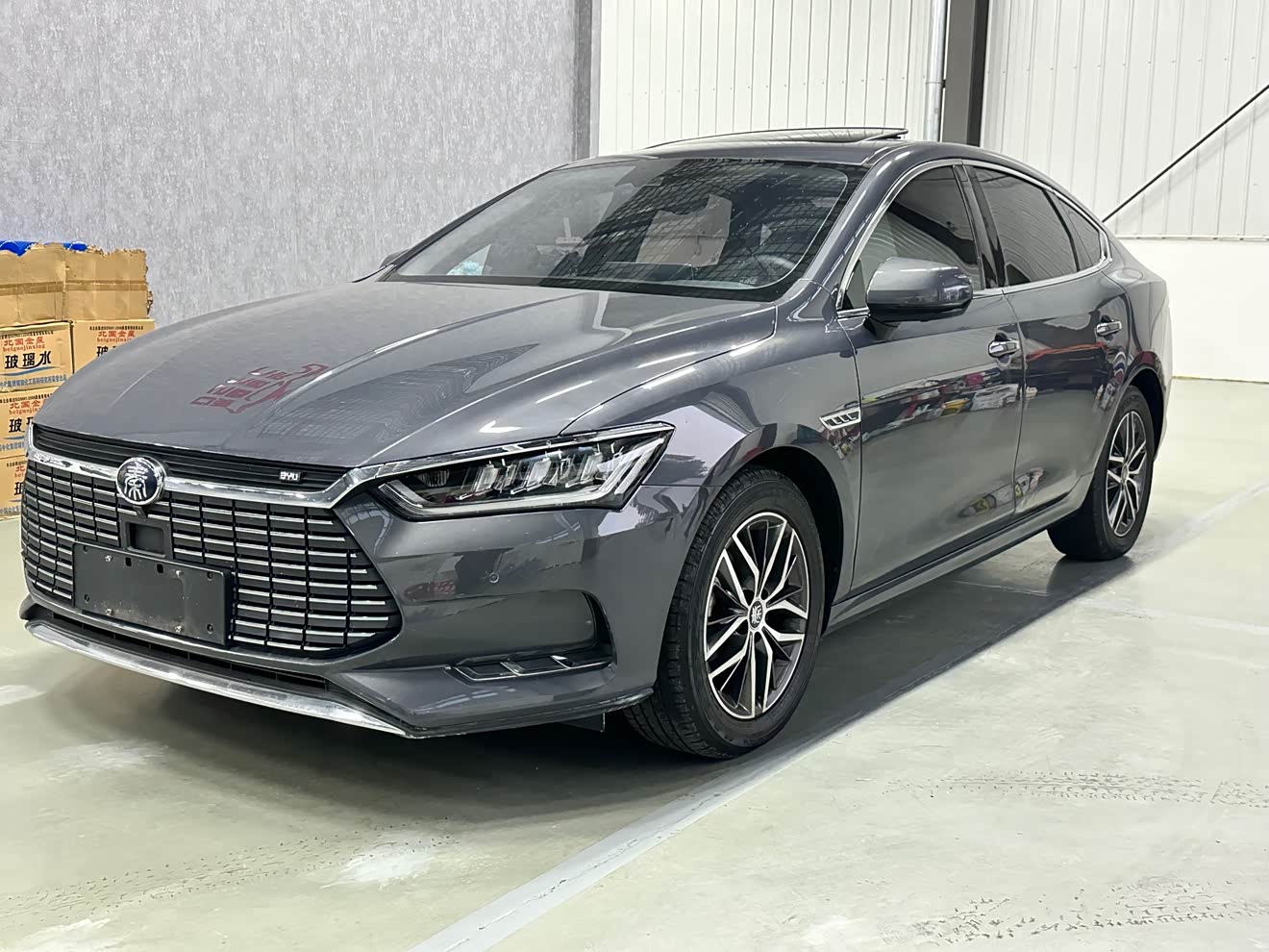 BYD Qin Pro New Energy 2019 car image 