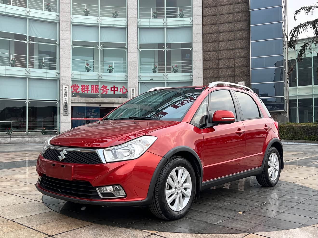 Suzuki SX4 2014 汽车图片 