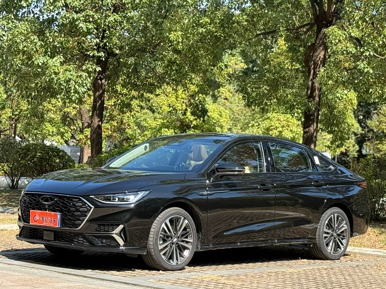 Chery Arrizo 8 Pro 2025 car image 