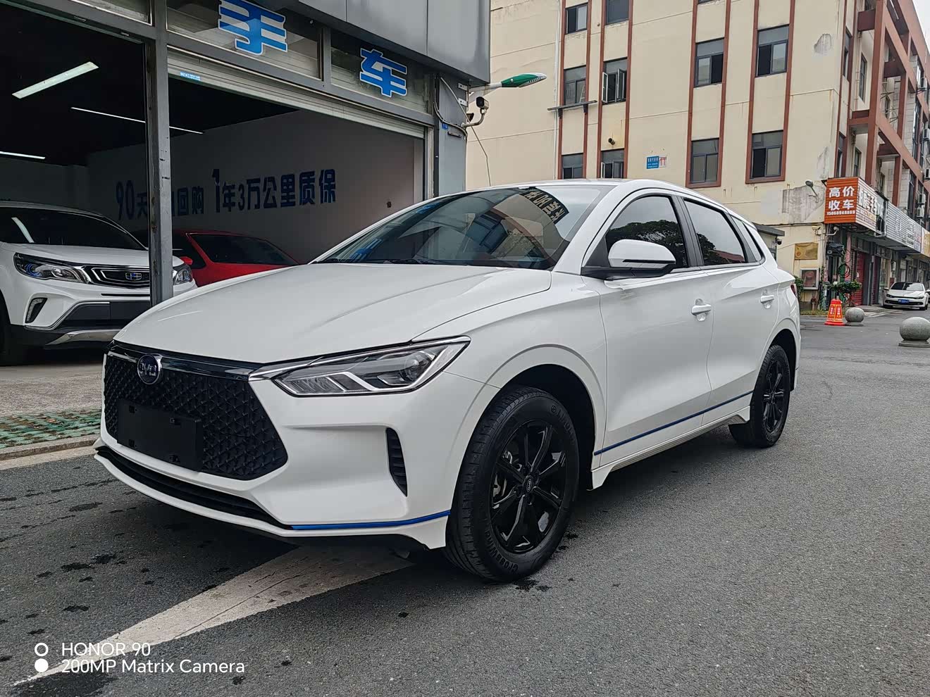 BYD e2 2022 BYD e2 2022 immagine di auto