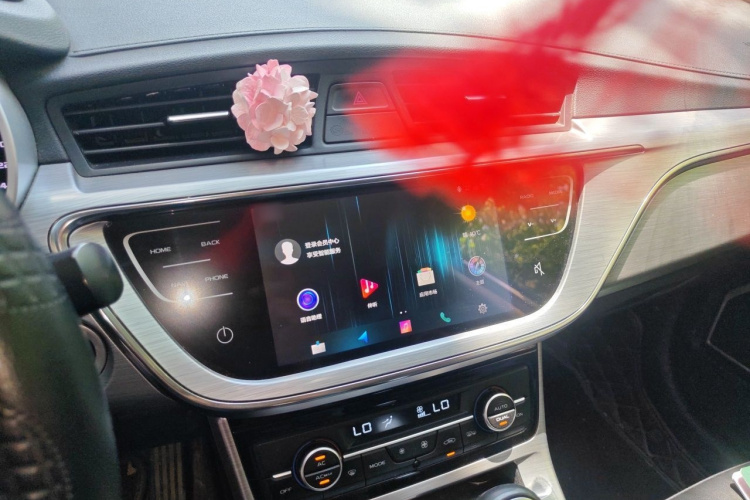 GEELY Emgrand GS 2019 #17 GEELY Emgrand GS 2019 car image #17