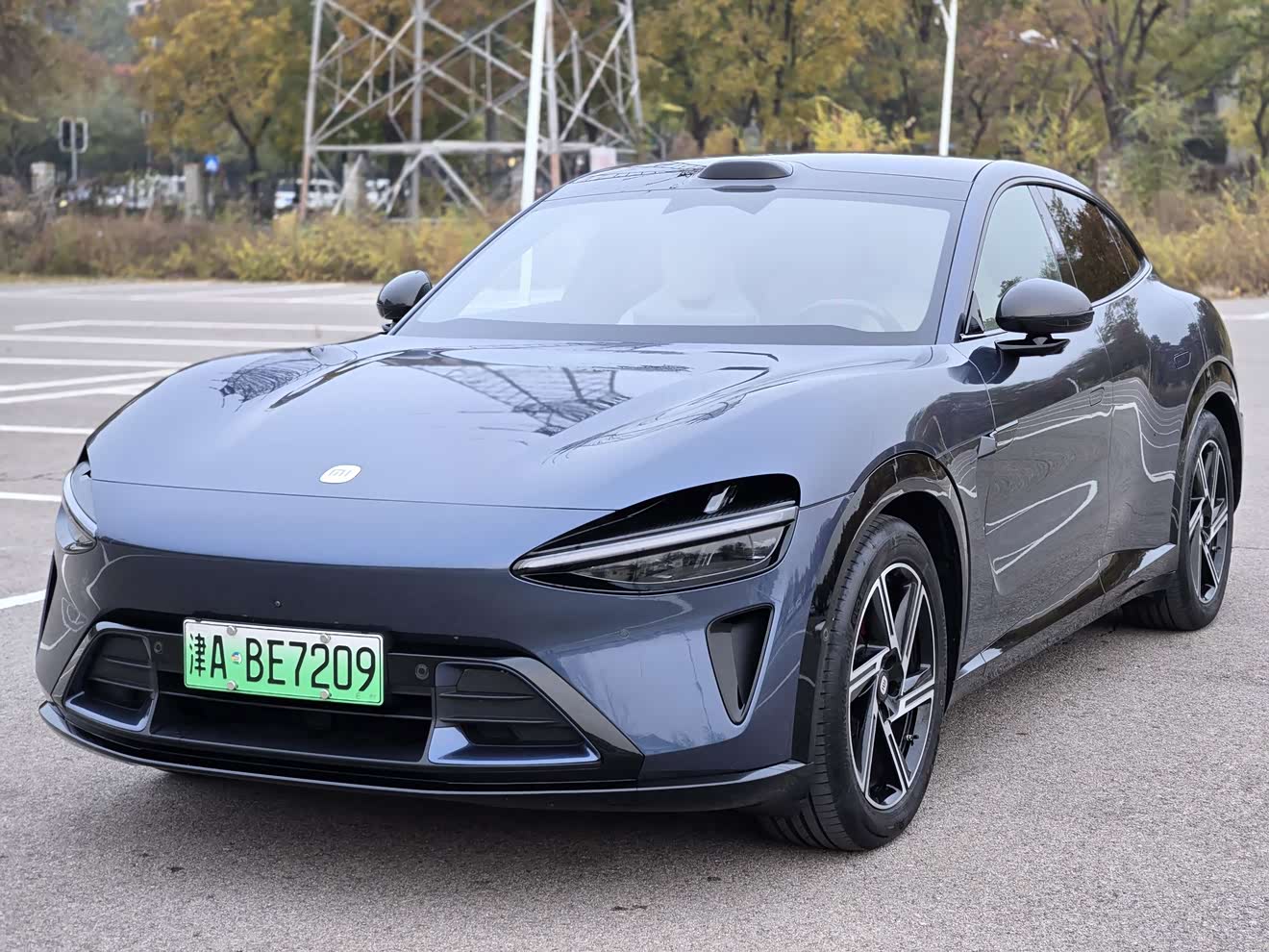 MI YU7 2025 car image 