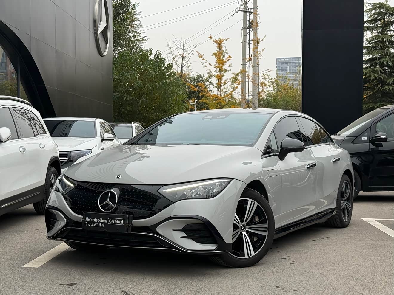 Mercedes-Benz EQE Class 2023 car image 