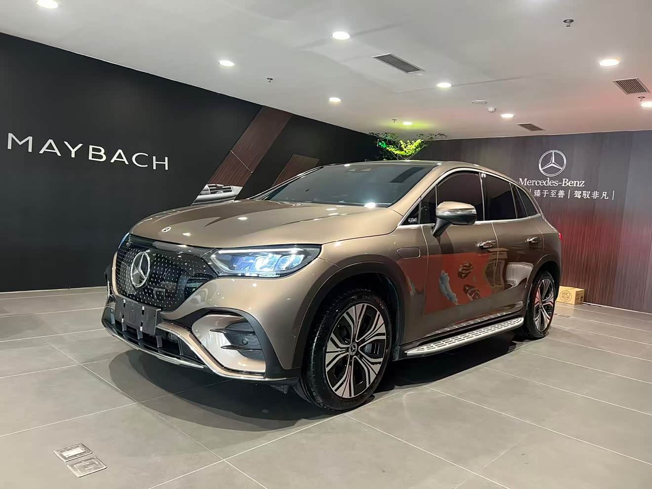 Mercedes-Benz EQE SUV 2024 Mercedes-Benz EQE SUV 2024 car image