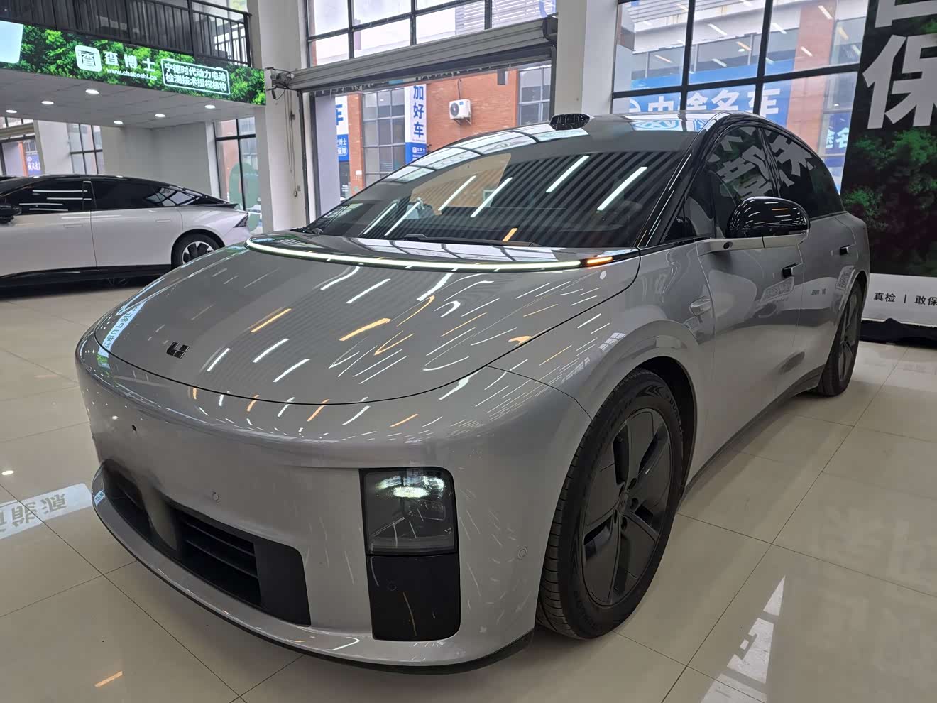 Li i6 2025 汽车图片 