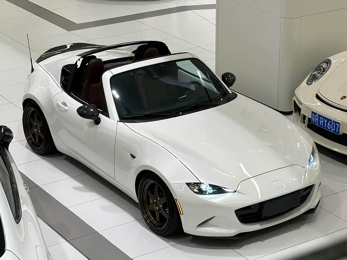 GEELY Monjaro MHEV 2019 car image 