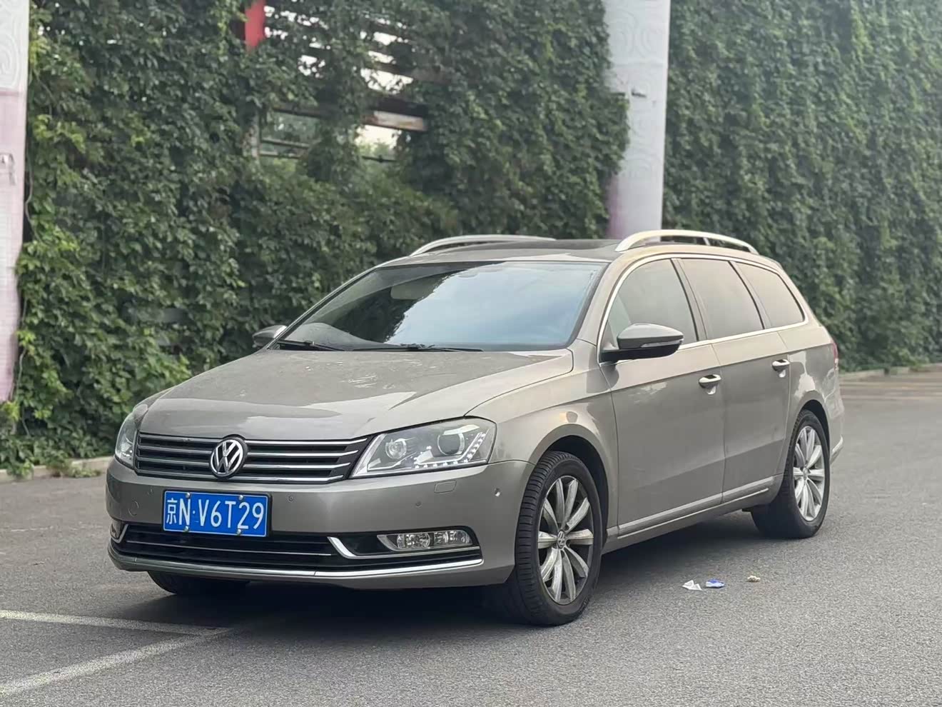 Volkswagen Magotan (Imported) 2015 car image 