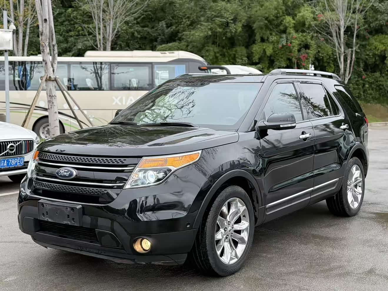 Ford Explorer (Imported) 2014 car image 