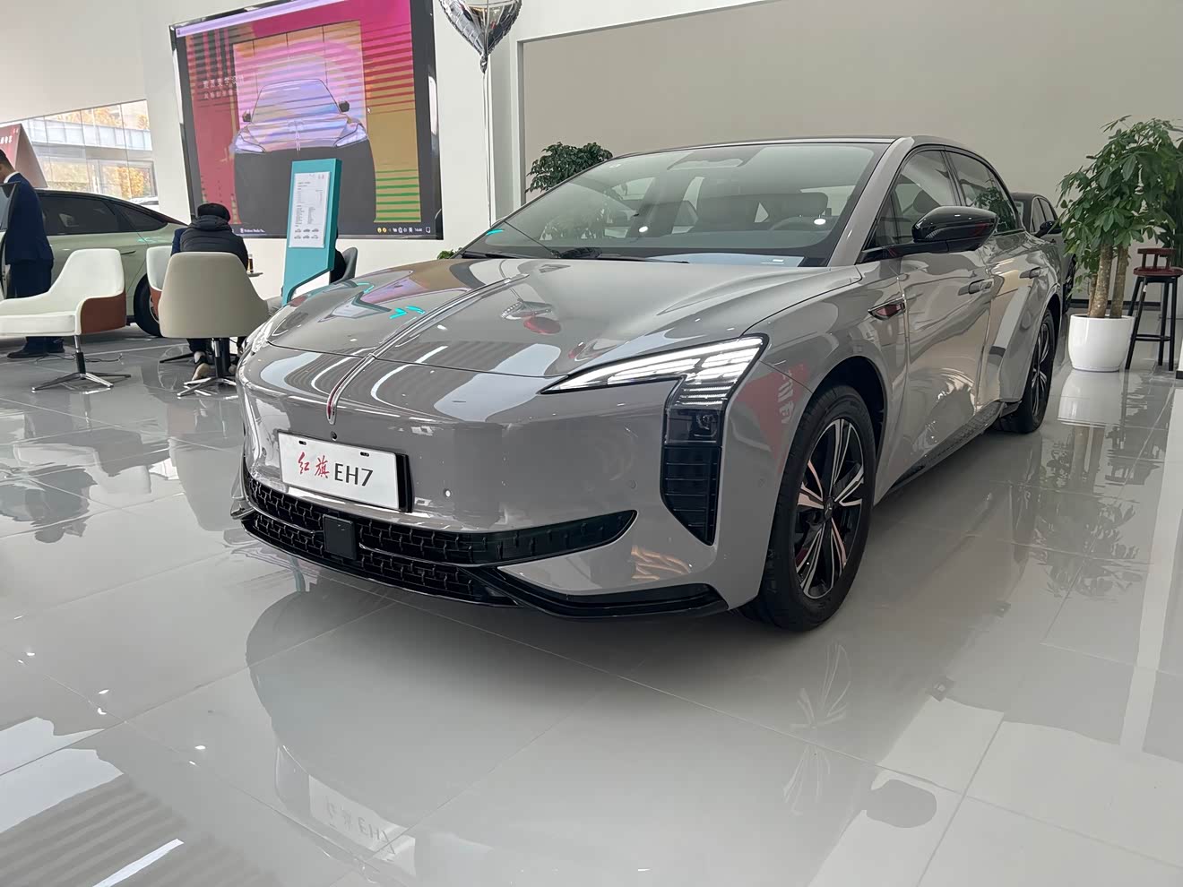 HongQi EH7 2025 car image 