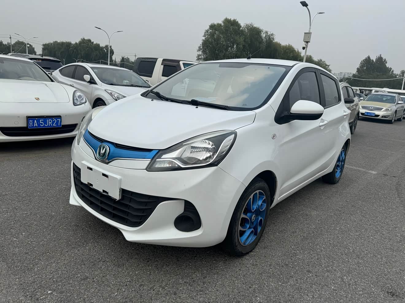 Changan BenBen EV 2018 car image 