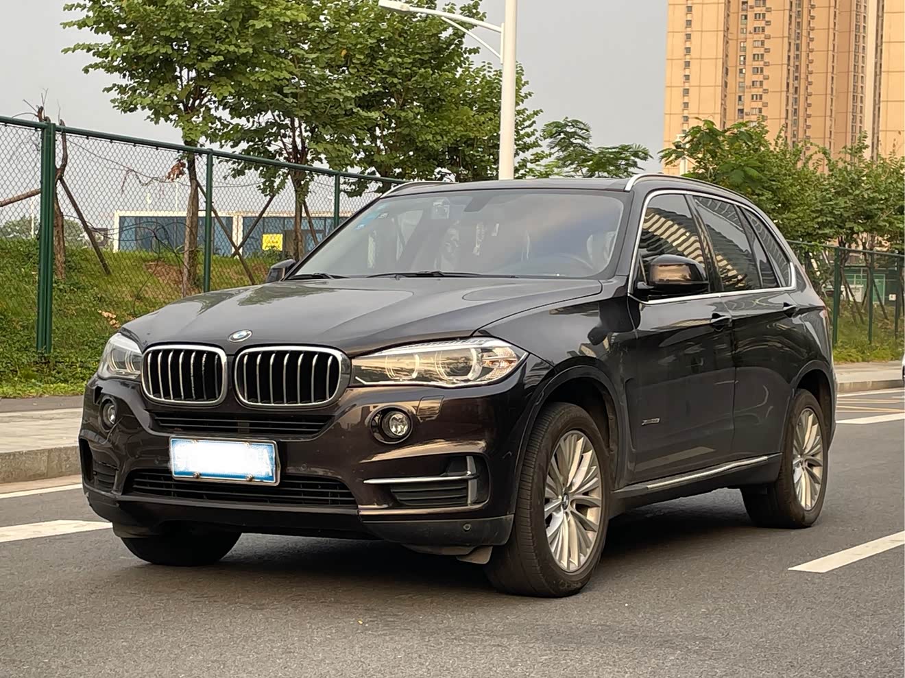 BMW X5 (Imported) 2017 car image 