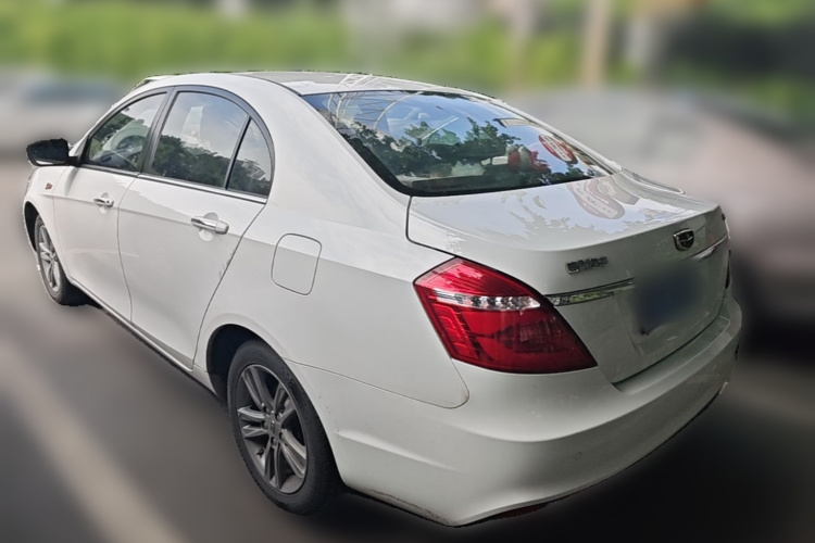 GEELY Emgrand 2017 car image #5