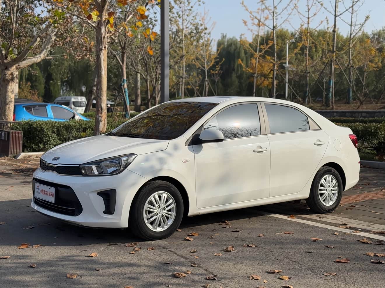 Kia Pegas 2021 汽车图片 