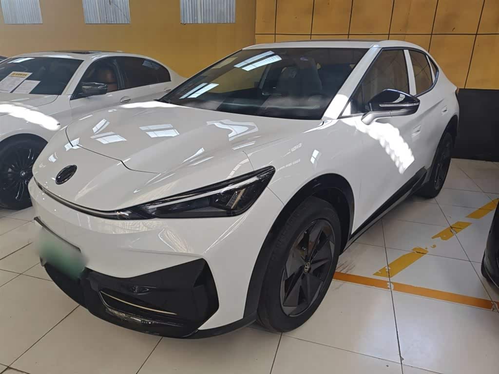 Volkswagen ID.UNYX 06 2025 汽车图片 