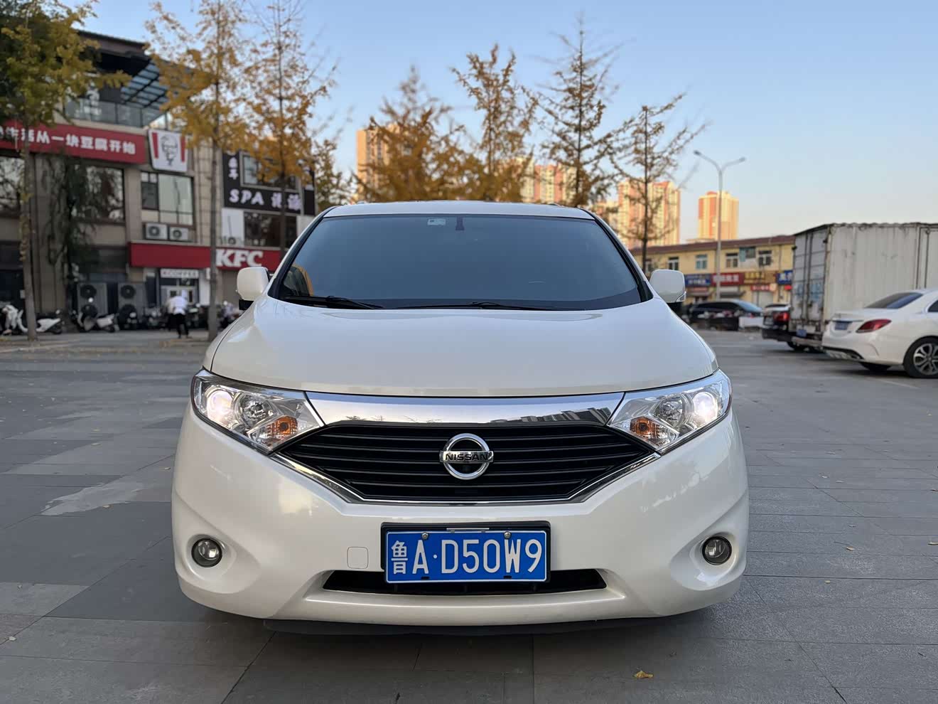 日产 贵士 2016 汽车图片 