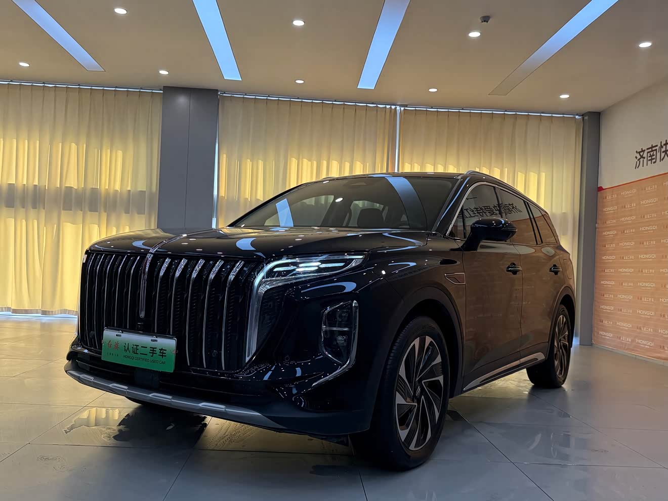 HongQi HS7 PHEV 2024 car image 