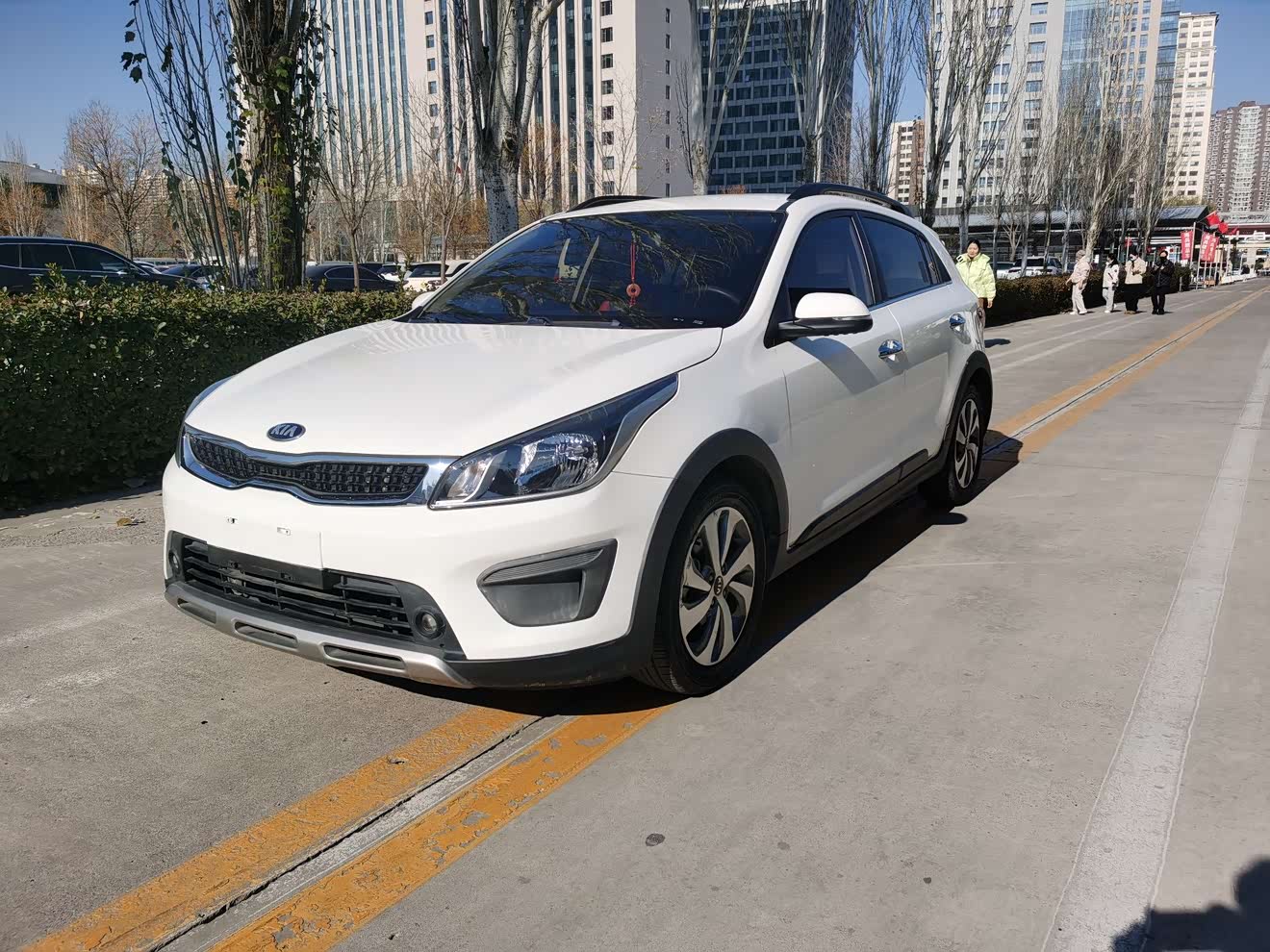 Kia Rio Cross 2018 汽车图片 