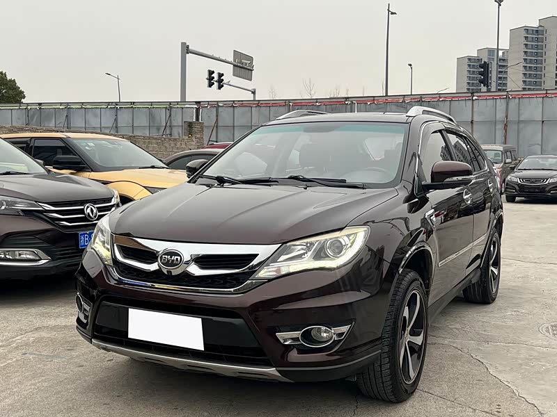 BYD S7 2015 car image 