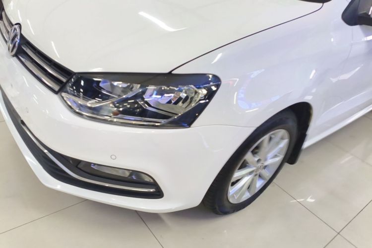 Volkswagen Polo 2017 immagine di auto #23