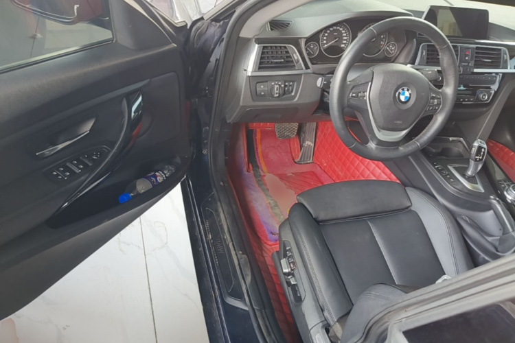 BMW 3 Series GT 2019 изображение автомобиля #16