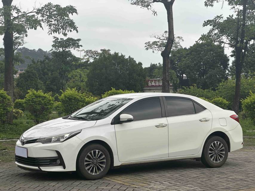 Toyota Corolla 2018 Toyota Corolla 2018 car image
