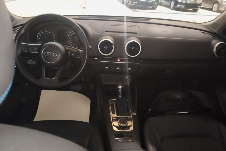 Audi A3 2020 car image #10